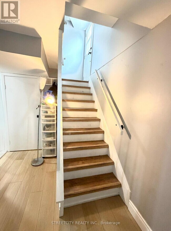 Photo - 237 Homestead Crescent