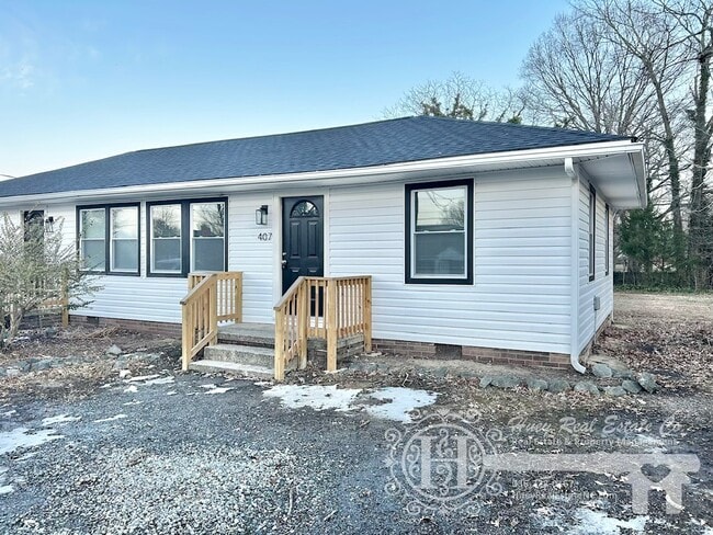 Building Photo - 407 Laurel Hill Dr Unit 407