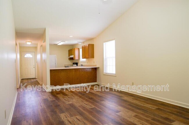 103 Bruce View Cir
