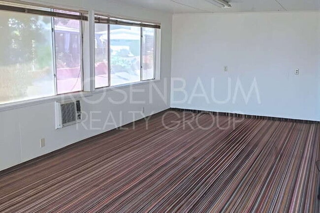 Photo - 5600 West Box R Street