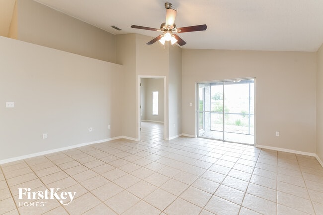 Photo - 148 Heavenwood Ct