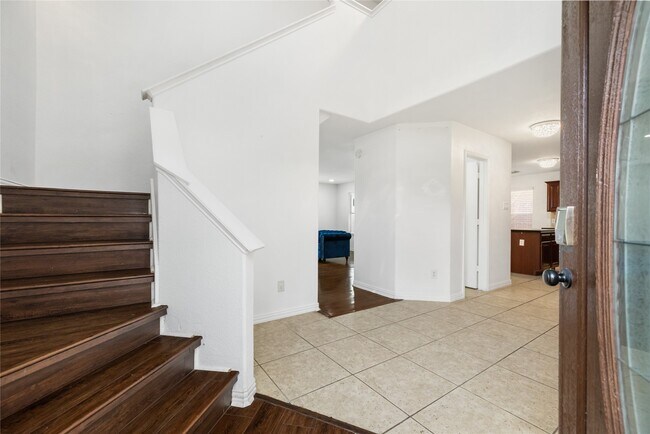 Photo - 2042 Mickle Creek Dr