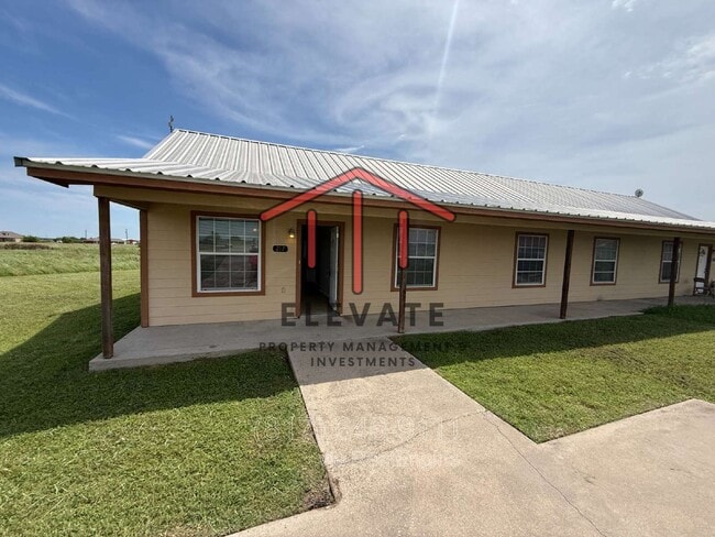 Building Photo - 217 Blue Bell Ct