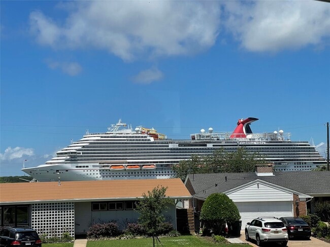 Photo - 1310 Harbor View Dr