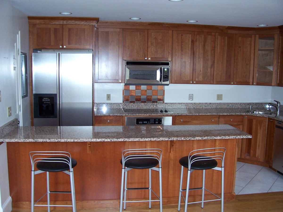 Kitchen - 100 Commandants Way Condo