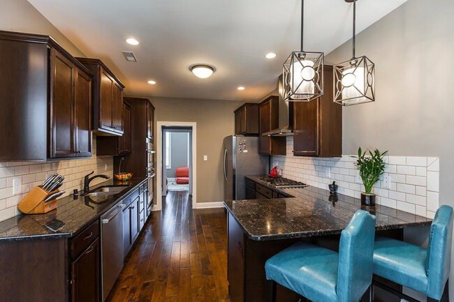 Photo - Beautiful corner-lot townhome in the heart of Beaumont Park