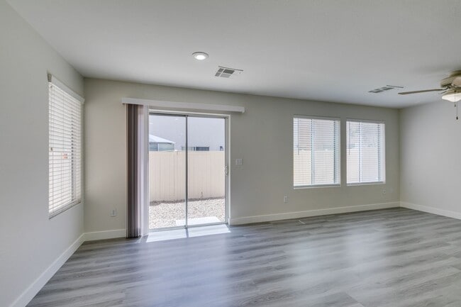 Photo - NEWLY UPDATED 4 BEDROOM HOME IN THE SOUTHWEST