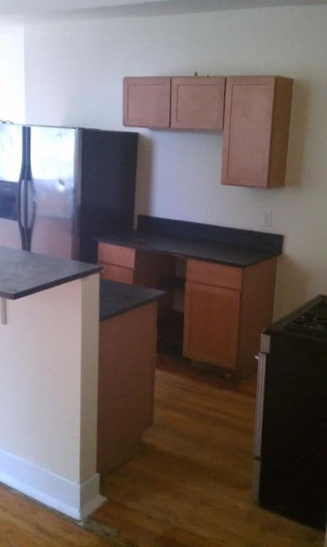 Photo - 2212 Ravine St