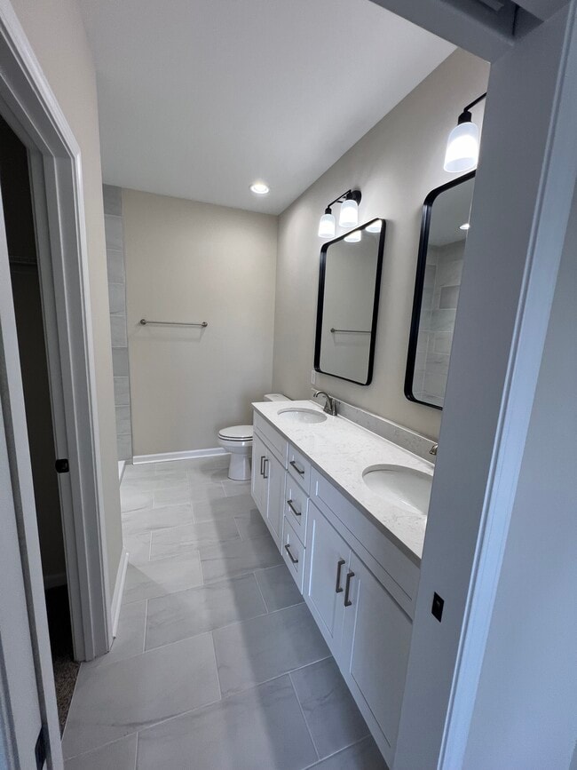 Photo - 976 Horizon Ct