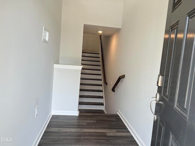 Photo - 642 Gimari Dr