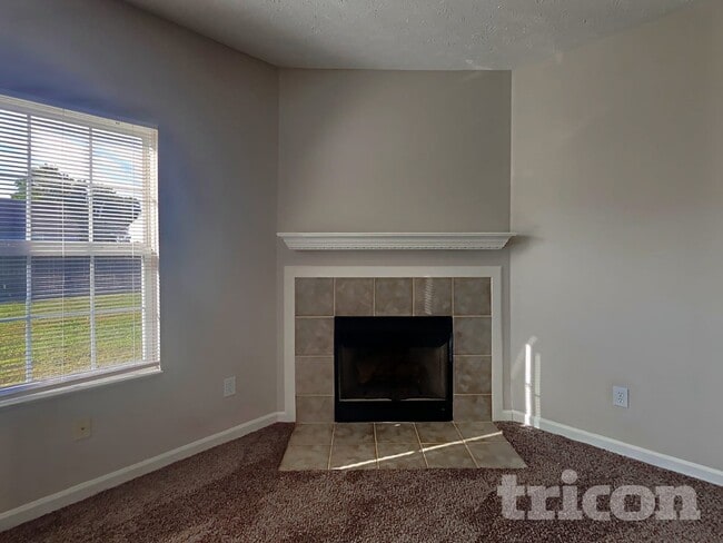 Photo - 1325 Yellowstone Cir