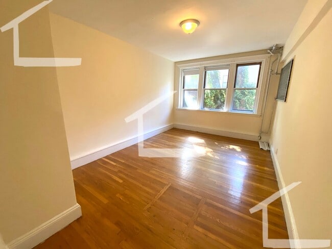 Photo - Large 2 Bed Available NOW!!!