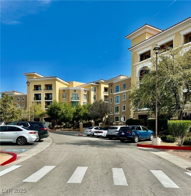 Photo - 29 Montelago Blvd Unidad 439