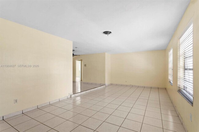 Photo - 12905 NE 4th Ave