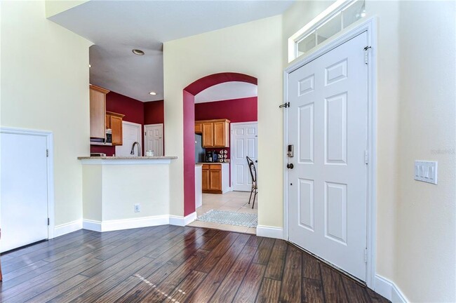 Photo - 3292 Covered Bridge Dr E