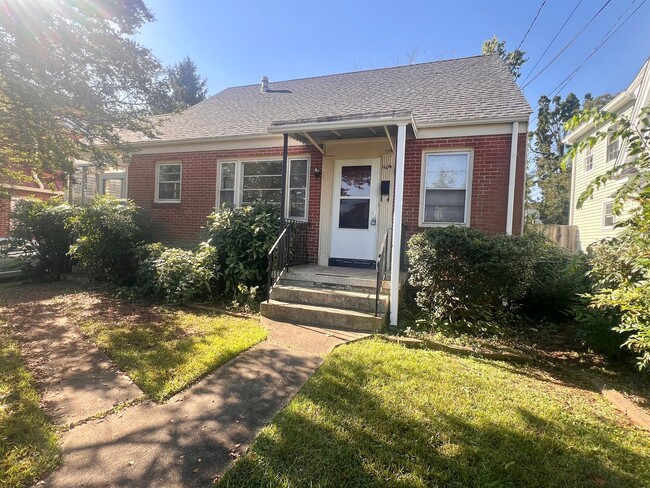 Photo - 1104 Little High St