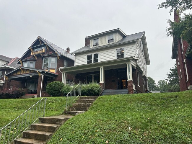 Building Photo - 160 Frambes Ave