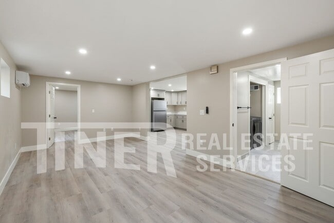201 Fig St
