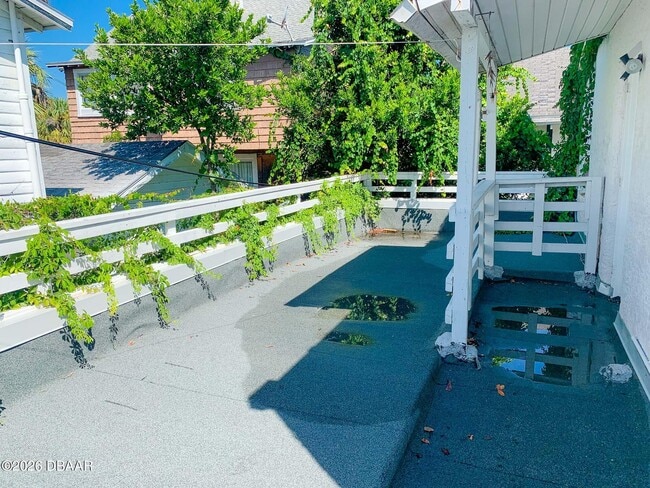 Photo - 411 N Oleander Ave Unit 5