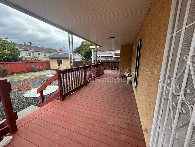 Photo - 143 Gleason Ave