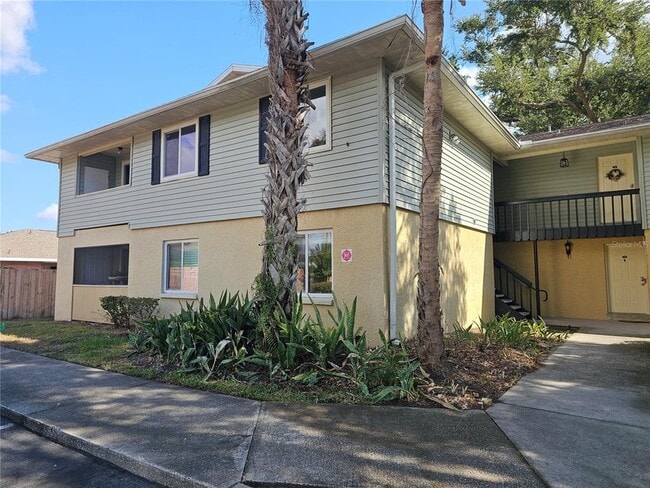 Building Photo - 247 Thorntree Pl Unit 247