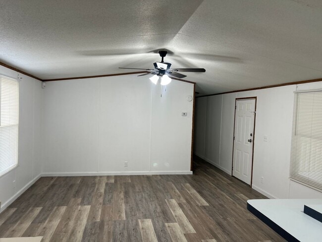 Photo - Charming 3 Bed, 2 Bath Home in Prairieville!