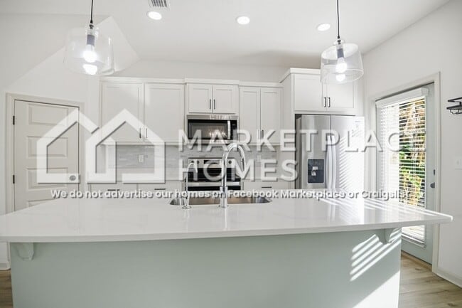 Photo - 3532 Mill Point Cove