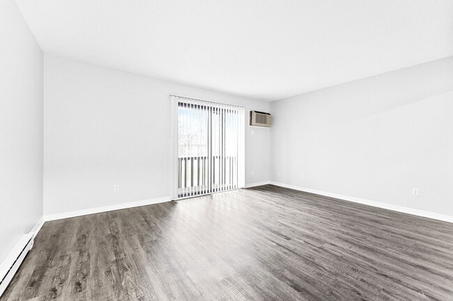 5963 Walnut Cir Dr Unit D13