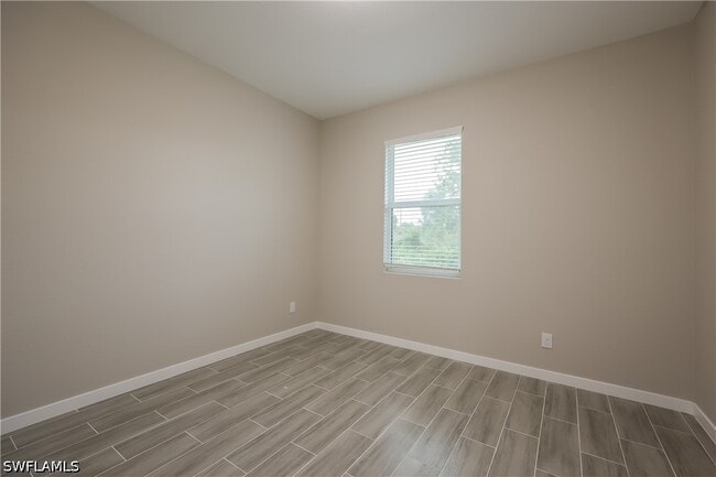 Photo - 3204 66th St W