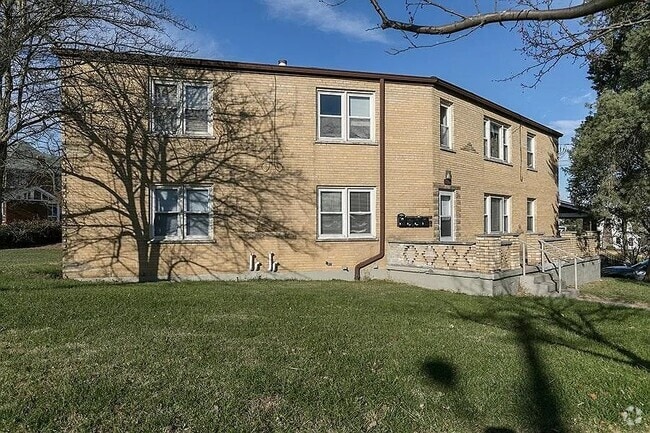 Building Photo - 1238 Highway Ave Unit #4 Rental