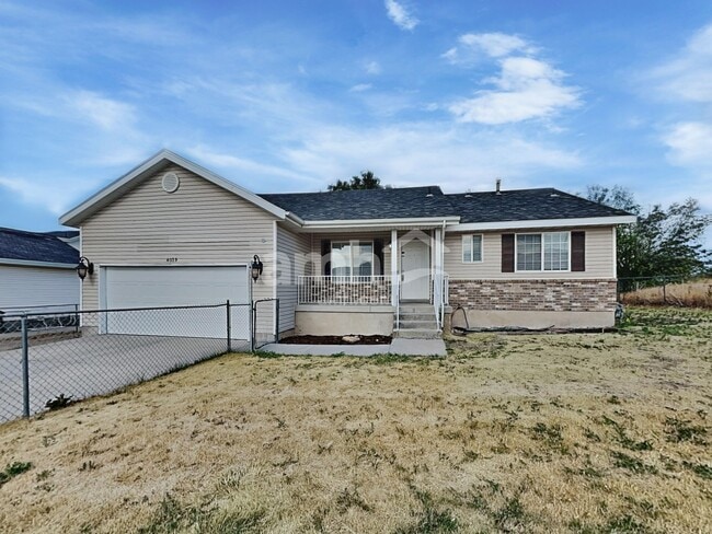 Building Photo - 4029 S 7200 W Rental