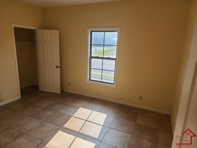 Photo - 1090 N Washington Ave