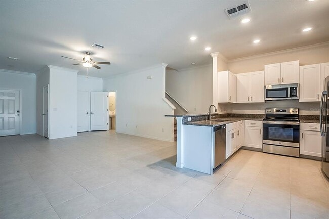 Photo - 30766 Veridian Wy