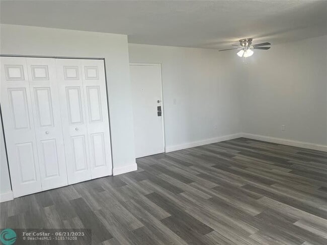 Photo - 9441 SW 4th St Unidad 409