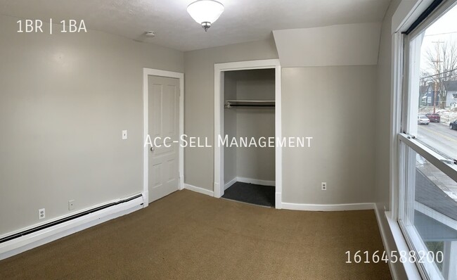 Photo - 104 Diamond Ave SE Unit 2