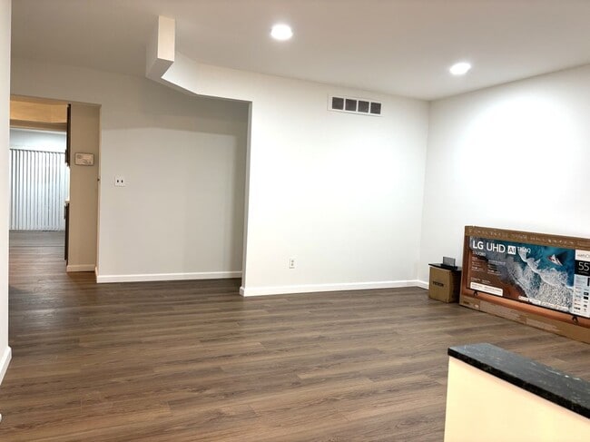 Photo - 3559 Janet Dr