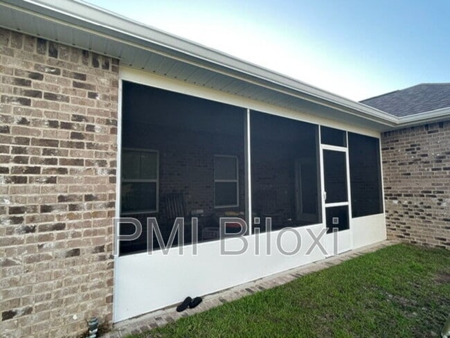 Photo - 1208 Carraway Cv