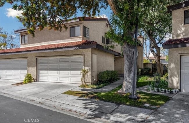 Photo - 11896 Los Alisos Cir