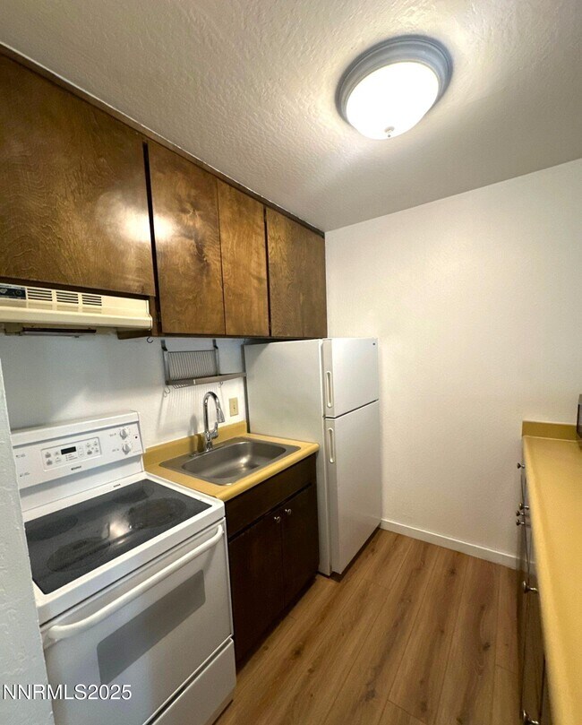 Photo - 1000 Beck St Unidad 260