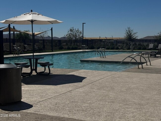 Photo - 15672 W Williams St