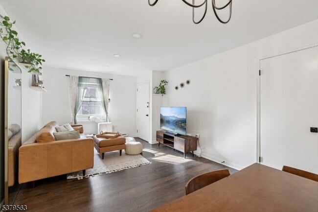 Photo - 14 B Lakeside Dr
