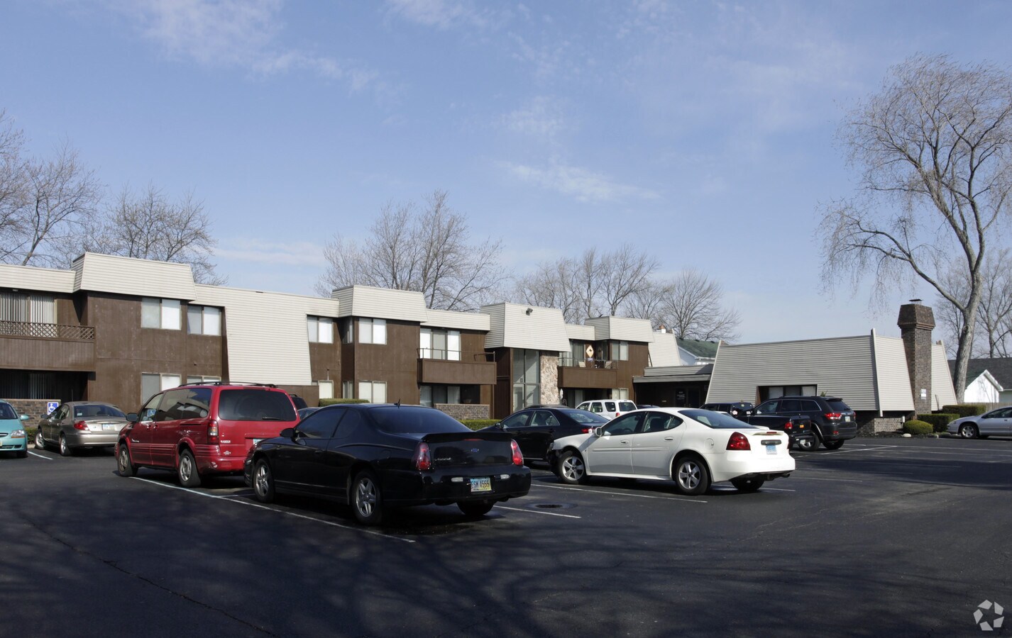 Plum Leaf Commons - Plum Leaf Commons