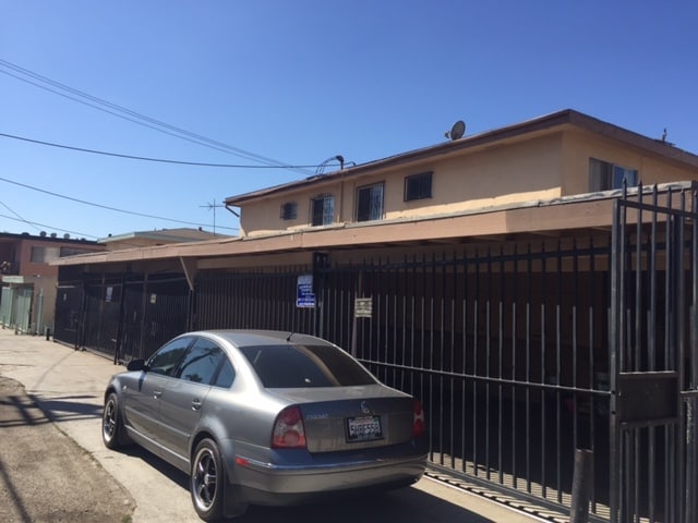 13120 S. Vermont Ave.