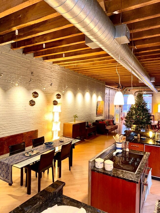 Photo - Beautifully 2-Bedroom Condo in Boston Unit #3