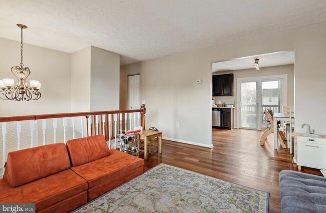 Photo - 7867 Pepperbox Lane