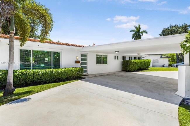 Photo - 11121 Griffing Blvd