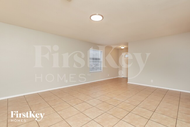 Photo - 172 Texas Mulberry