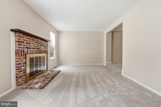 Photo - 10065 Chestnut Wood Ln