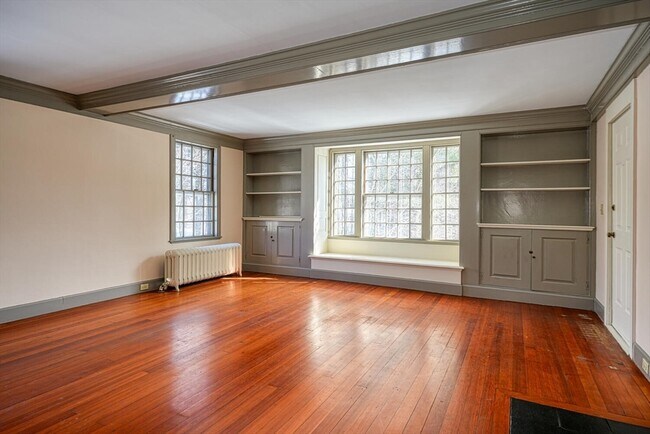 Photo - 209 Main St Unidad B