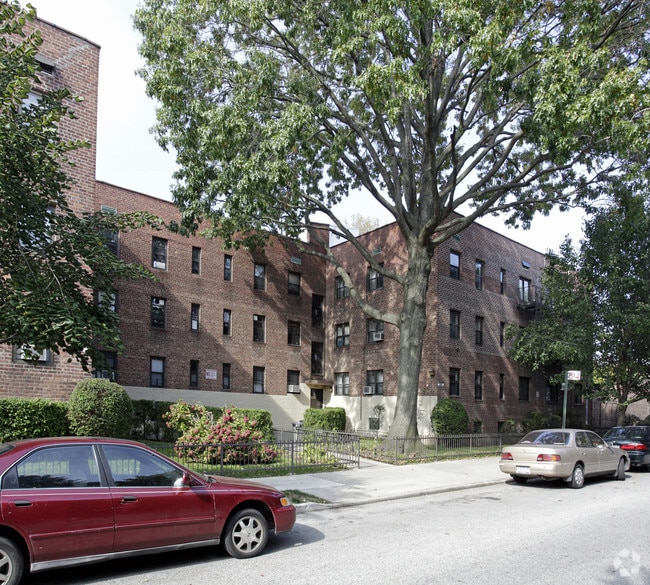 Photo - Bayview Owners Corp.